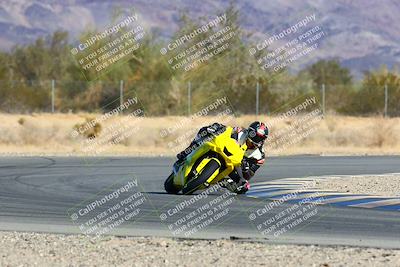 media/Jan-09-2022-SoCal Trackdays (Sun) [[2b1fec8404]]/Turn 6 (1035am)/